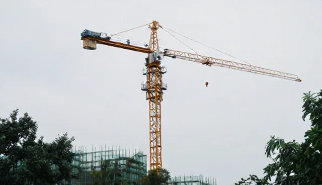 起重机租赁使用与维护建议，提升施工效率